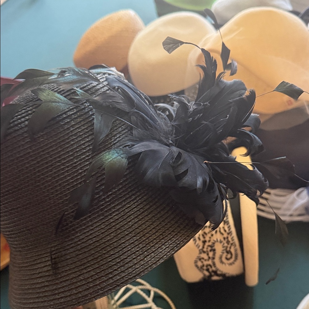 August Hats Black Feathered Women's Hat Cloche Summer - Picture 2 of 4